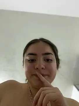 imlindapink online show from 03.04.25