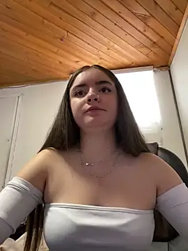 imlindapink online show from 03.14.25