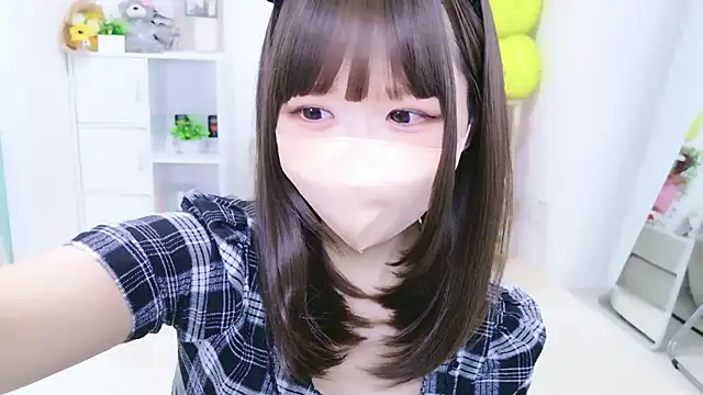 Snapshot of 328_mitsuha chatting on 04.20.26 328 mitsuha online show from 04.20.26