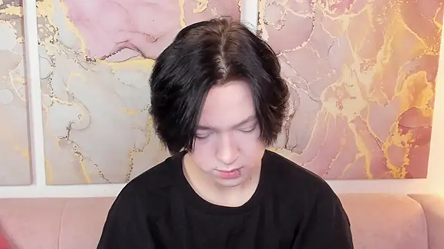 fiamoory online show from 10.12.25