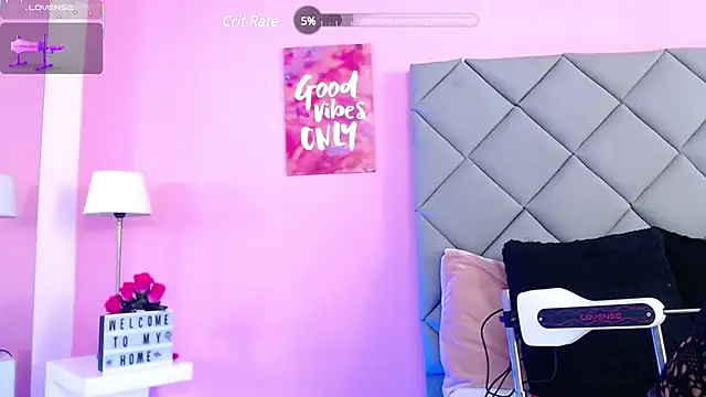 SaraSchmitt online show from 02.27.25