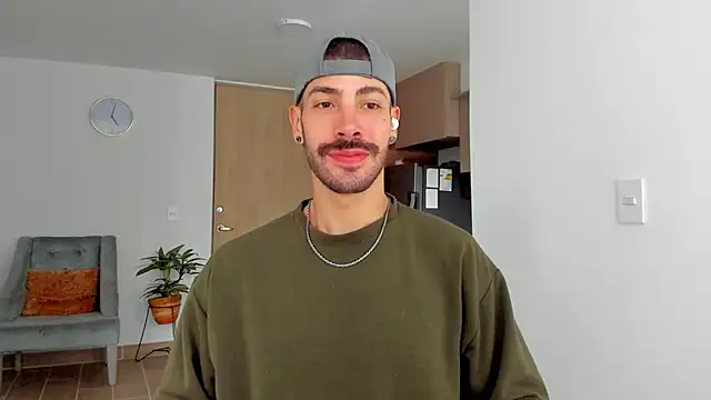 Guyinthemountain online show from 12.24.24