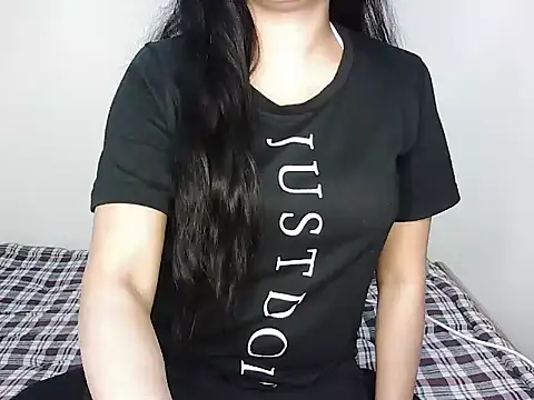 DILRUBA-JAN online show from 03.12.25