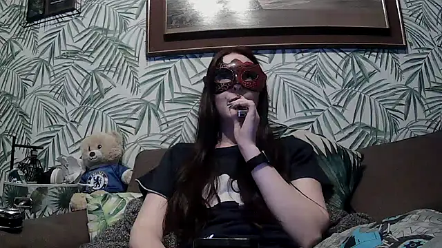 LexiSnowUK online show from 04.03.26