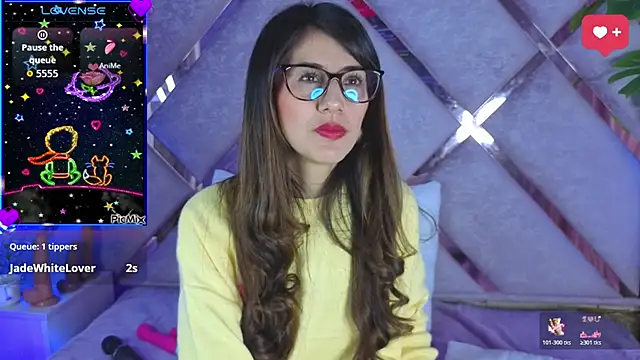  jade white  online show from 03.24.26