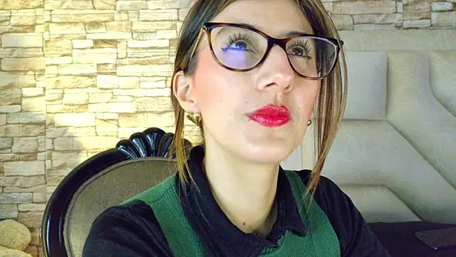  jade white  online show from 05.29.26