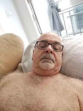 Satiro Sevilla online show from 11.04.25