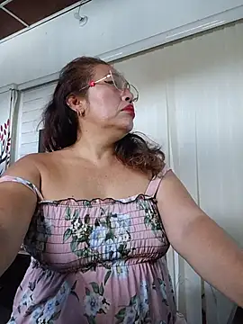 anniecoopeer online show from 04.20.26