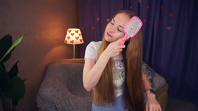 Snapshot of EsmaCarll chatting on 03.01.25 EsmaCarll online show from 03.01.25