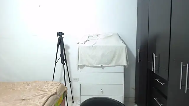 moan sex2 online show from 02.12.26