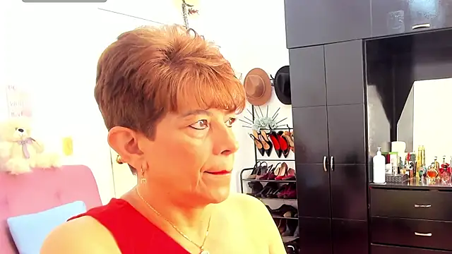 Angelina Stone 65 online show from 09.22.25