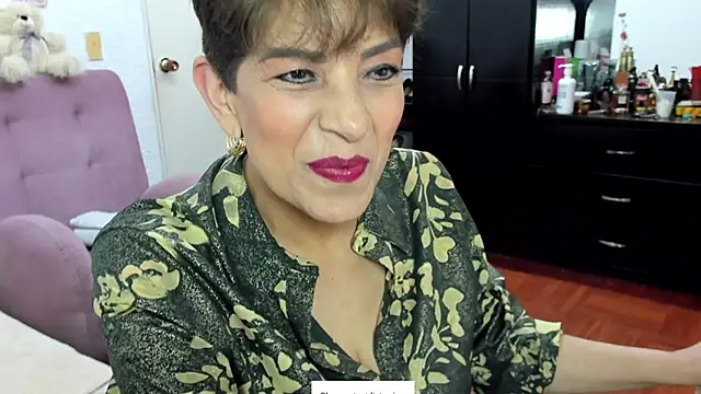 Angelina Stone 65 online show from 10.18.25