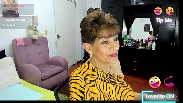 Angelina Stone 65 online show from 11.26.25