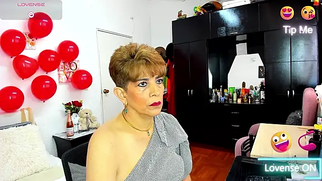 Snapshot of Angelina_Stone_65 chatting on 02.17.26 Angelina Stone 65 online show from 02.17.26