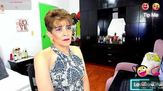 Snapshot of Angelina_Stone_65 chatting on 02.23.26 Angelina Stone 65 online show from 02.23.26