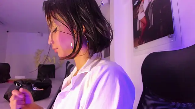 NairobiLee online show from 03.05.25