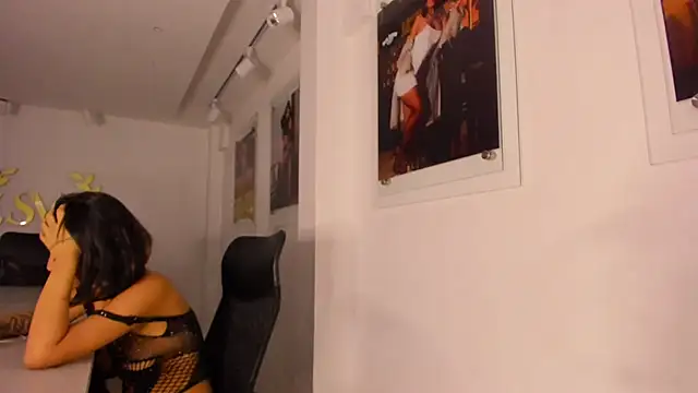 NairobiLee online show from 03.19.25