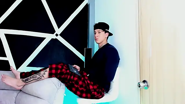 JUSTIN FULLER1 online show from 10.20.25