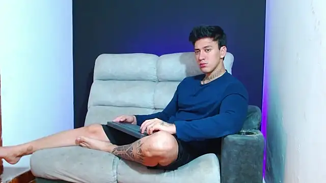 Snapshot of JUSTIN_FULLER1 chatting on 02.02.26 JUSTIN FULLER1 online show from 02.02.26