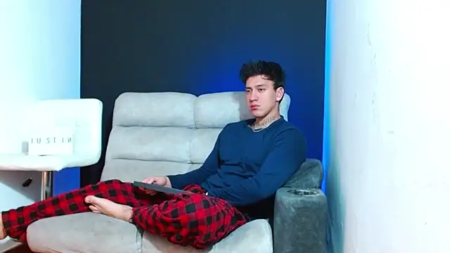 Snapshot of JUSTIN_FULLER1 chatting on 02.17.26 JUSTIN FULLER1 online show from 02.17.26