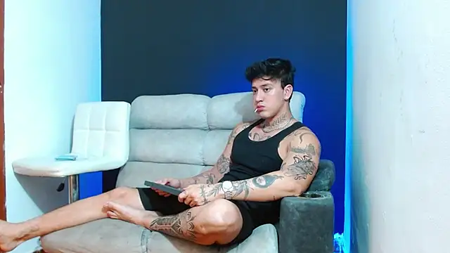 JUSTIN FULLER1 online show from 04.22.26