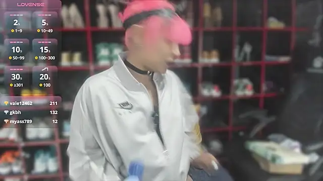 Snapshot of Indianbrownie chatting on 12.04.24 Indianbrownie online show from 12.04.24