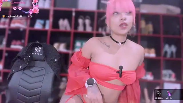 Snapshot of Indianbrownie chatting on 12.16.24 Indianbrownie online show from 12.16.24