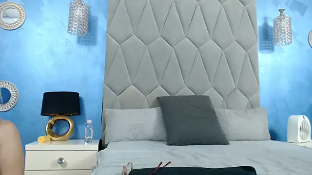 AretiAlisya online show from 09.10.25