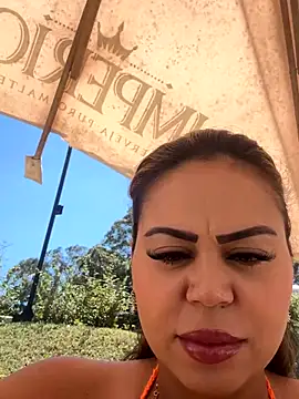 lariic online show from 09.26.25