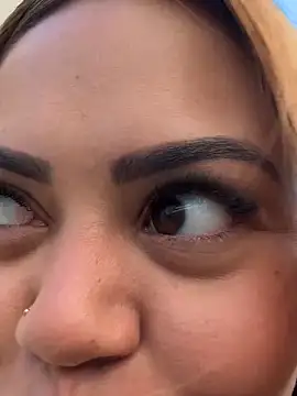 lariic online show from 03.21.26