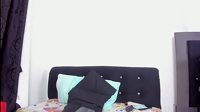 skaysanchez1 online show from 03.04.25