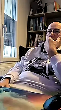 bogland33 online show from 02.21.25