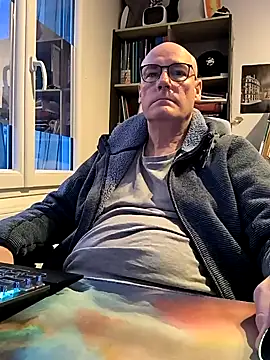 bogland33 online show from 02.23.25