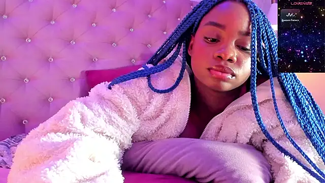 johannaMiller1 online show from 12.31.24