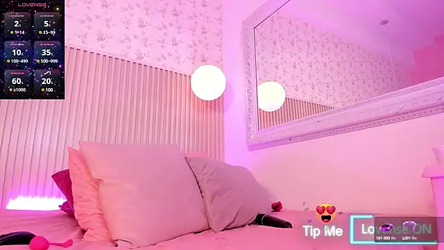 johannaMiller1 online show from 01.11.25