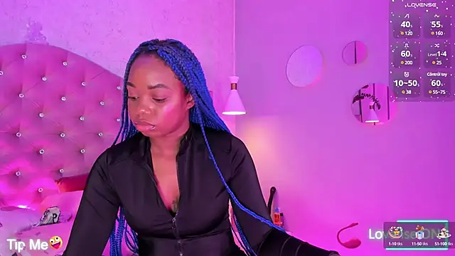 johannaMiller1 online show from 01.24.25