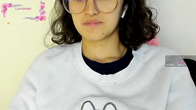 its  angelica  online show from 01.15.25