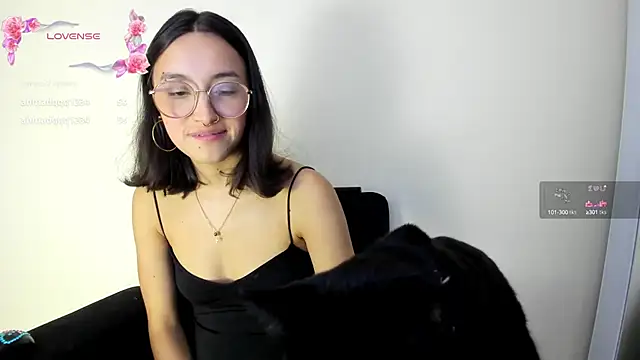 its  angelica  online show from 02.12.25