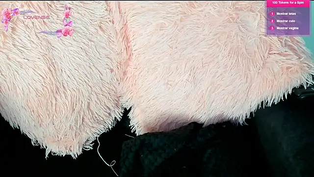 its  angelica  online show from 03.15.25