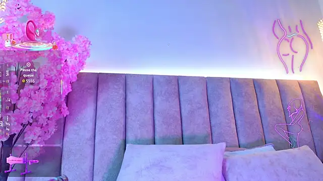 Snapshot of Doyeon_Dae chatting on 09.20.25 Doyeon Dae online show from 09.20.25