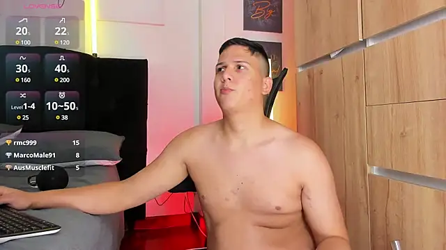 Snapshot of ANDREZALVAREZ chatting on 02.16.25 ANDREZALVAREZ online show from 02.16.25