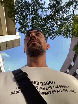 Snapshot of dantedesirexx chatting on 01.13.25 dantedesirexx online show from 01.13.25