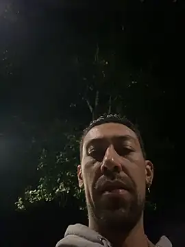 Snapshot of dantedesirexx chatting on 01.27.25 dantedesirexx online show from 01.27.25