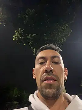 Snapshot of dantedesirexx chatting on 02.06.25 dantedesirexx online show from 02.06.25