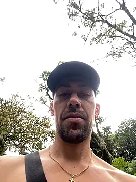 Snapshot of dantedesirexx chatting on 02.08.25 dantedesirexx online show from 02.08.25