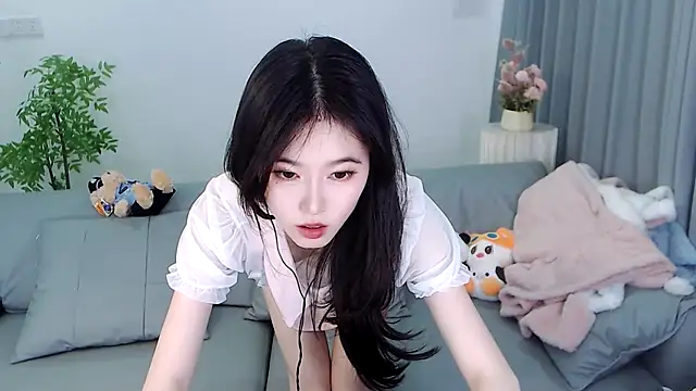 YiJin-a online show from 01.26.25
