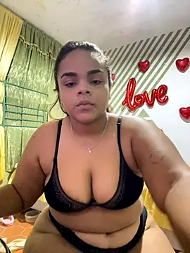 Evabigass online show from 11.07.25