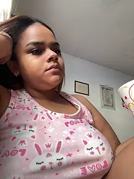 Evabigass online show from 03.15.26