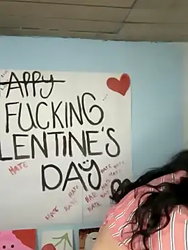 Snapshot of Elvishcassie_ chatting on 02.10.25 Elvishcassie online show from 02.10.25