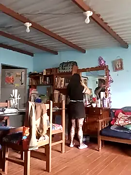 Elvishcassie  online show from 03.11.26